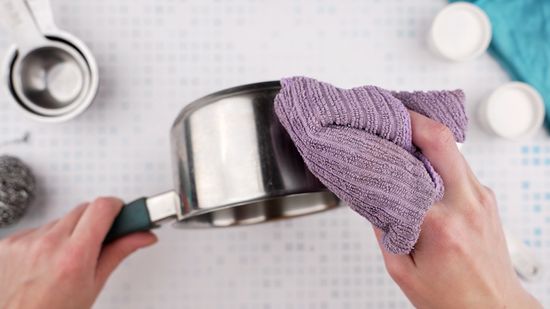 4 Ways to Clean Stainless Steel - wikiHow