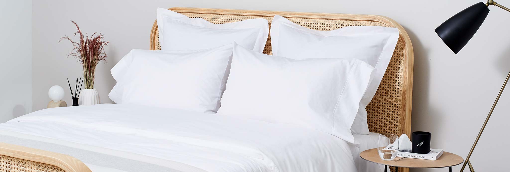 Snowe's Guide to Folding a Fitted Sheet