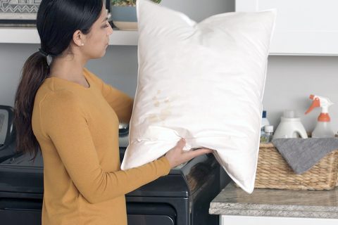 How to Launder Pillows