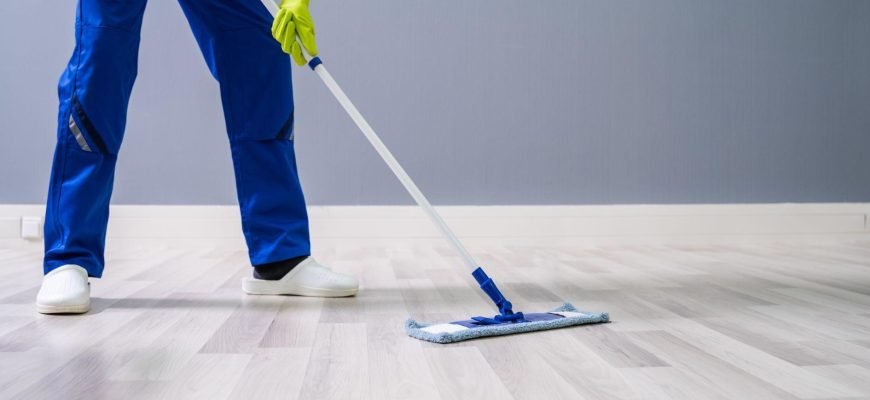 Guide to Washing Floors & Favorite Floor Washing Tools
