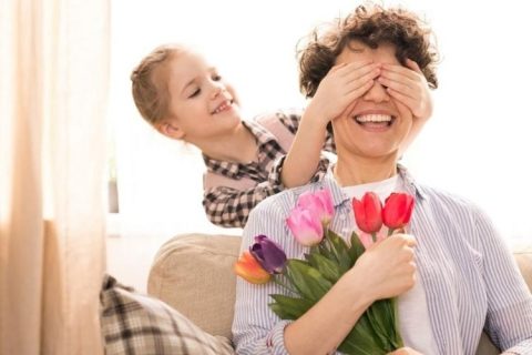 Mother’s Day Cleaning Tips and Gift Ideas for the Busy Mom