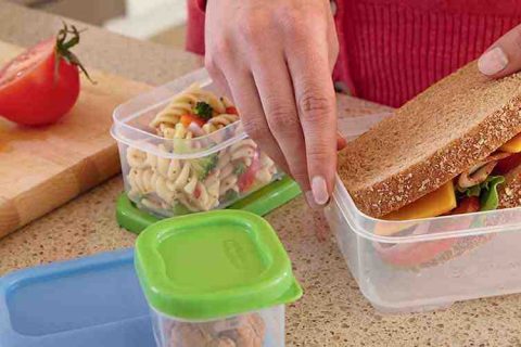 How to Clean Backpacks and Lunchboxes