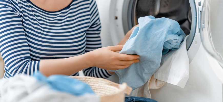 How to Remove Spots that Show Up On Laundry