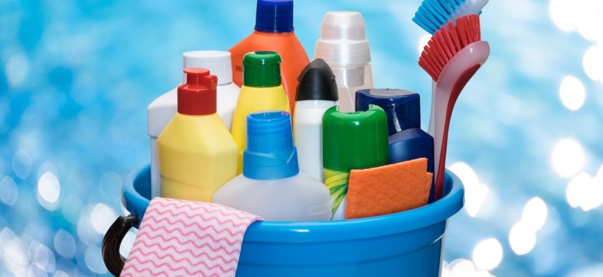 Store-Bought vs. DIY Cleaners: What Works Better?