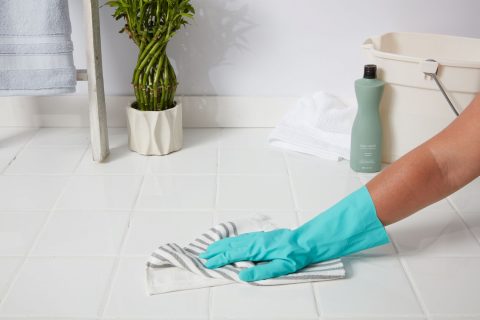 Clean Tiles Properly