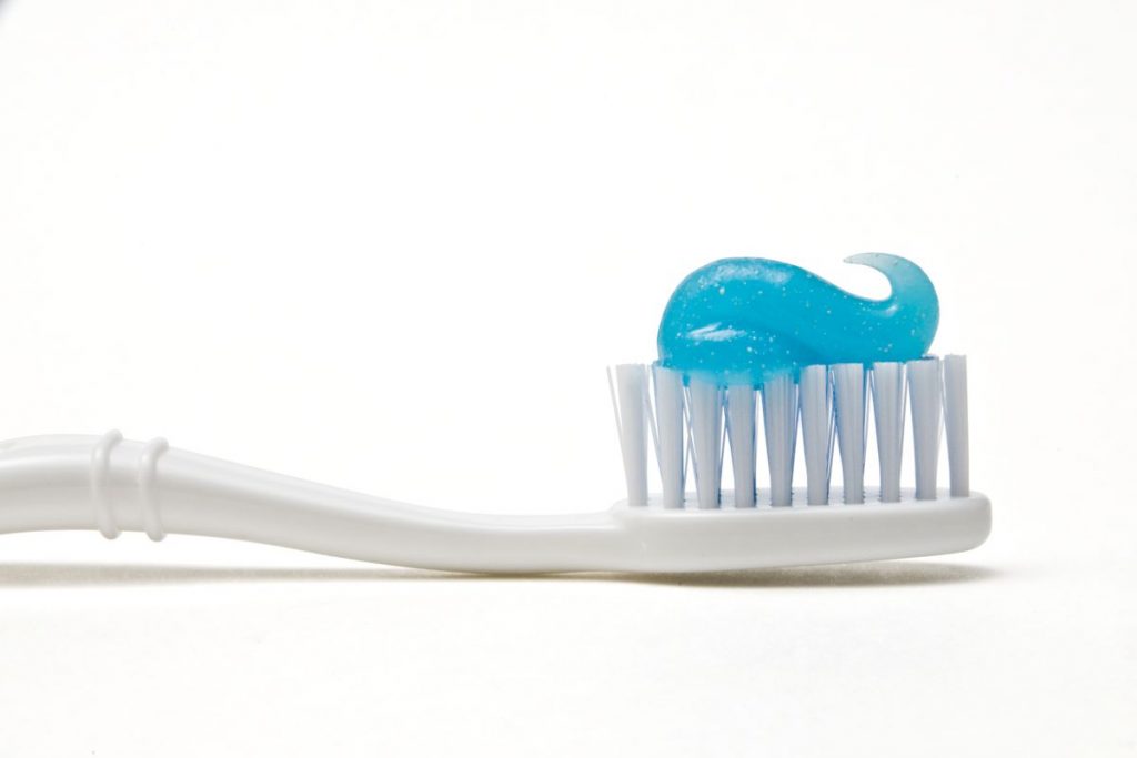 Tips to keep your toothbrush clean - The Statesman
