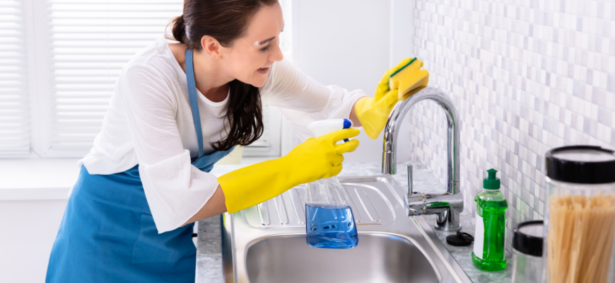 How To Clean Your Kitchen Sink