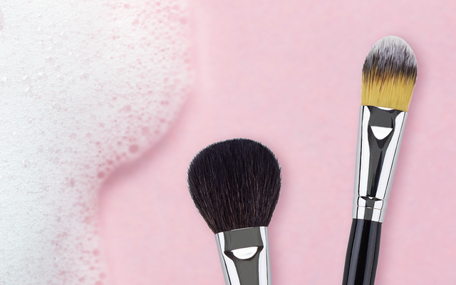 How to Wash Makeup Brushes