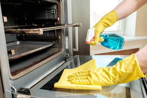 How To Clean An Oven
